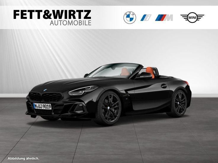 Black sapphire metallic Neu 2025 BMW Z4 M Sport Cabrio | 58.990 € (Teuer) - Bild 1/3