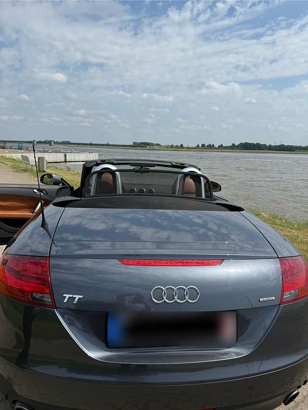 Gebraucht Audi TT Roadster 250 PS (183 kW) 2007 Grau Cabrio