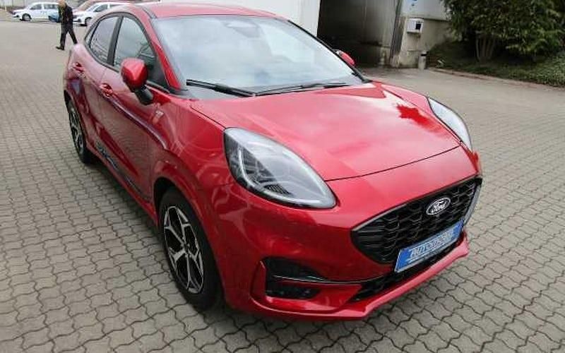 Rot Neu 2025 Ford Puma Gen-E ST-Line SUV | 31.950 € - Bild 1/4