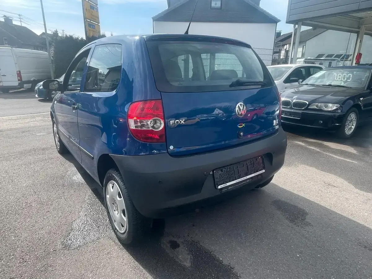 Gebraucht VW Fox 55 PS (40 kW) 2008 Blau Kleinwagen