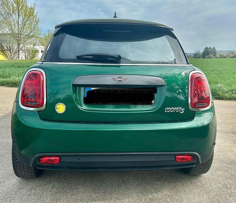 Gebraucht Mini Cooper SE 135 kW (184 PS) 2020 Grün Kleinwagen
