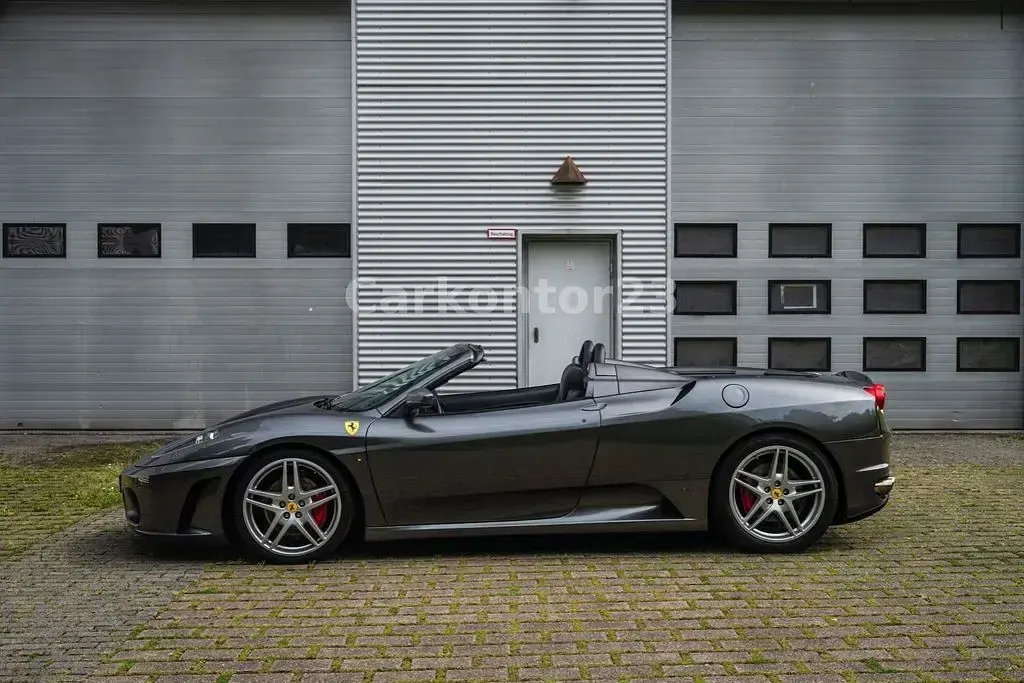 Gebraucht Ferrari F430 489 PS (359 kW) 2006 Grau Cabrio