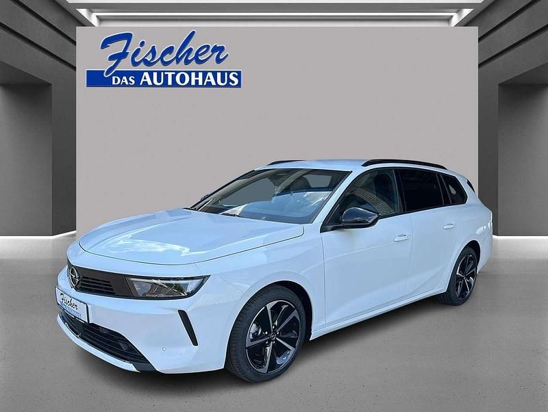 Neu Opel Astra 131 PS (96 kW) 2025 Lack weiss banquise/typ aussen Kombi