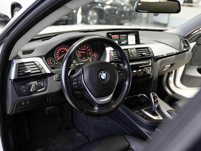 Gebraucht BMW 440 Sport Line 326 PS (239 kW) 2020 Alpinweiss iii Coupé