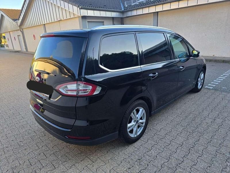 Gebraucht Ford Galaxy Trend 190 PS (139 kW) 2018 Van / Kleinbus
