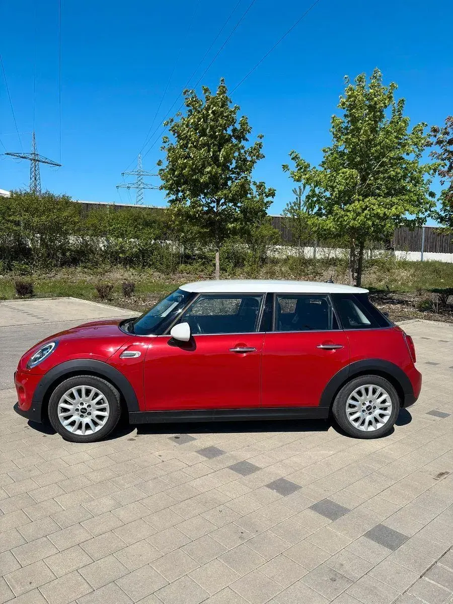 Gebraucht Mini Cooper 136 PS (100 kW) 2016 Rot Kleinwagen