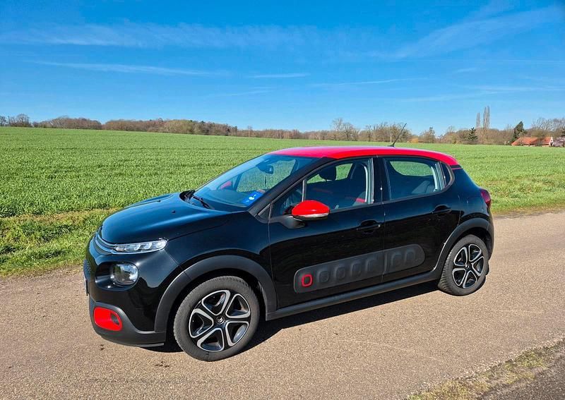 Second-hand Citroën C3 PureTech 110 CP (80 kW) 2018 Negru Hatchback