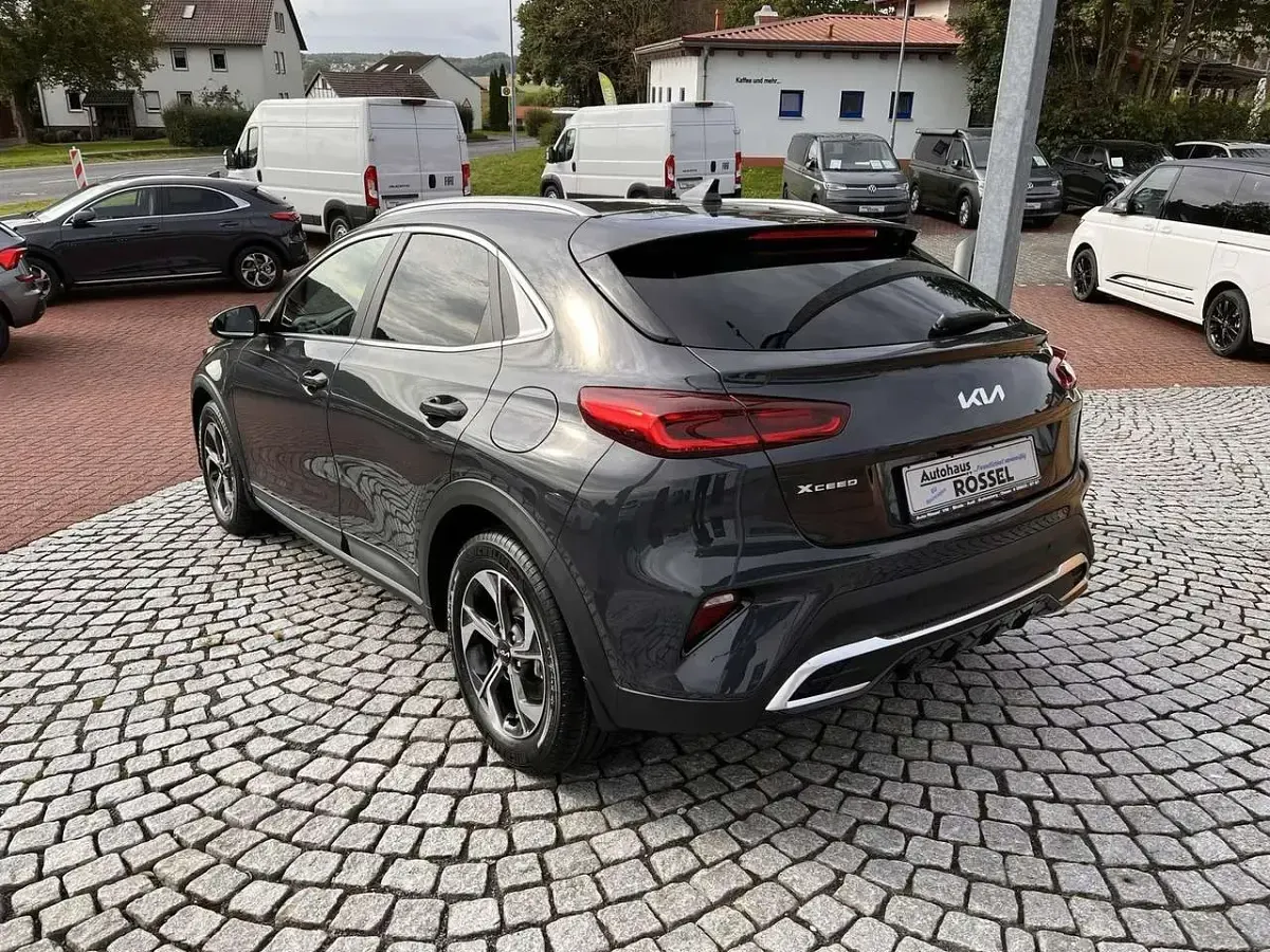 Neu Kia XCeed Exclusive 150 PS (110 kW) 2026 Pentametal SUV