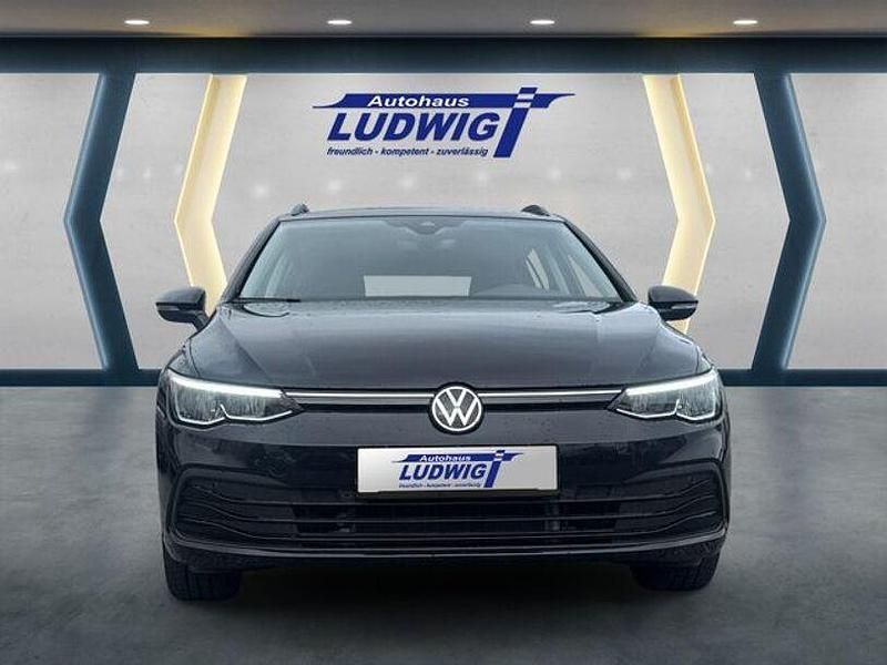 Gebraucht VW Golf VIII Life 116 PS (85 kW) 2022 Schwarz Limousine