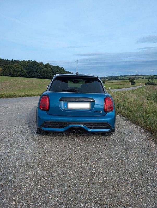Gebraucht Mini Cooper S 178 PS (130 kW) 2021 Blau Kleinwagen