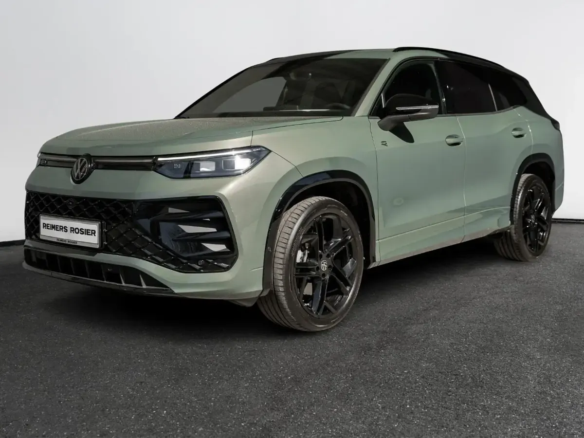 Gebraucht VW Tayron R-line 204 PS (150 kW) 2025 Grün SUV