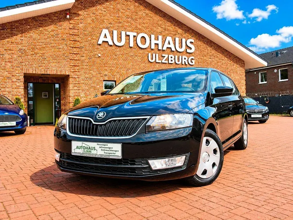 Gebraucht Skoda Rapid Active 90 PS (66 kW) 2014 Schwarz Kleinwagen