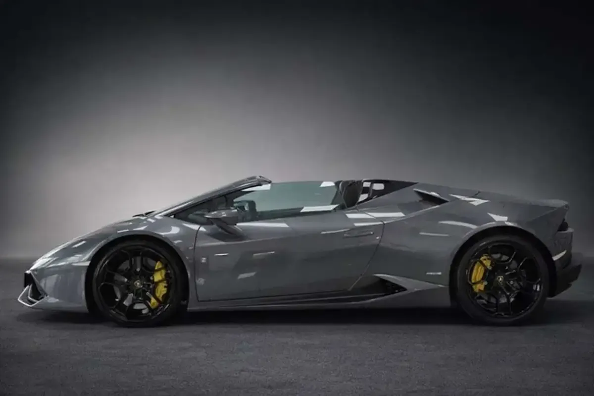 Usata Lamborghini Huracán 610 CV (448 kW) 2016 Grigio Cabrio