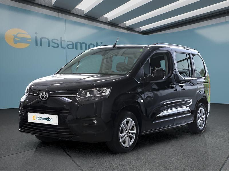 Grau Gebraucht 2024 Toyota Proace City Van | 33.299 € - Bild 1/4