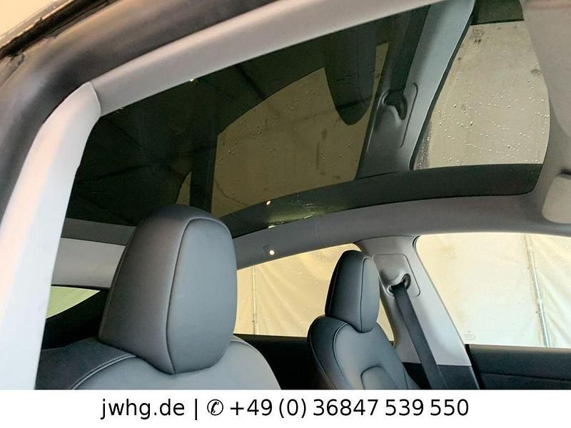 Gebraucht Tesla Model Y 378 kW (514 PS) 2022 Blau SUV