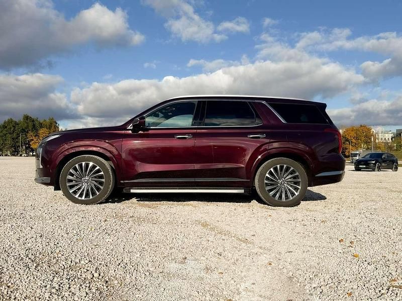 Gebraucht Hyundai Palisade 295 PS (216 kW) 2024 Rot SUV