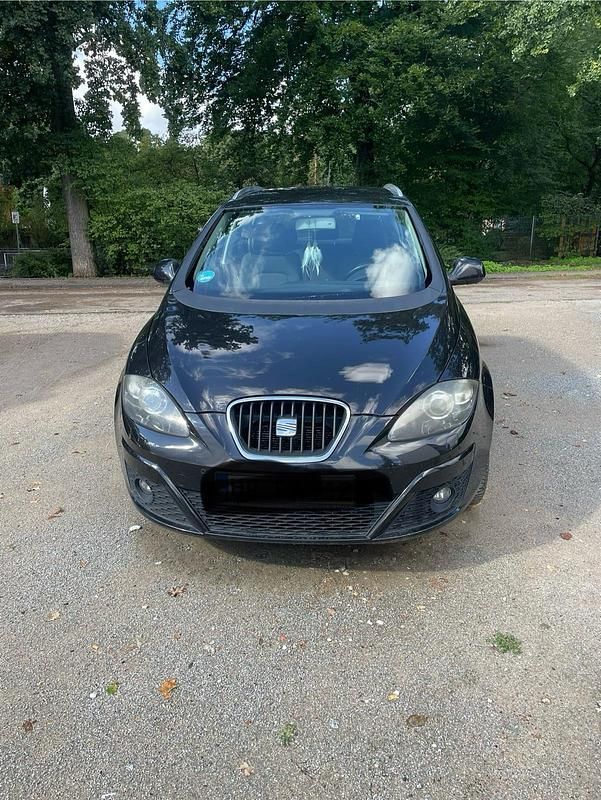 Schwarz Gebraucht 2010 Seat Altea XL Van / Kleinbus | 3.300 € - Bild 1/4