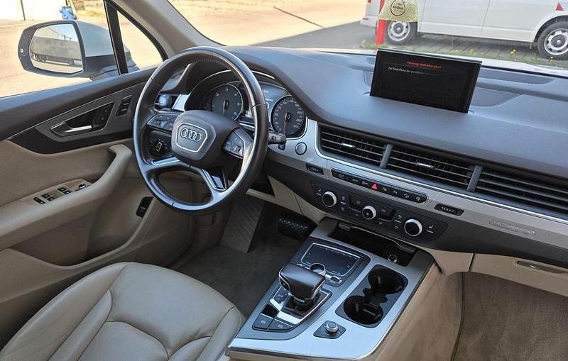 Usata Audi Q7 272 CV (200 kW) 2016 Bianco SUV