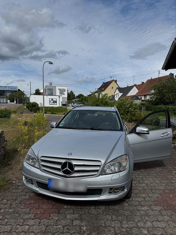 Silber Gebraucht 2008 Mercedes C200 Elegance Kombi | 6.600 € (Fairer Preis) - Bild 1/4