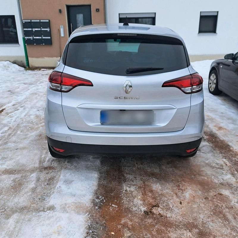 Gebraucht Renault Scénic IV 110 PS (80 kW) 2017 Silber Van / Kleinbus