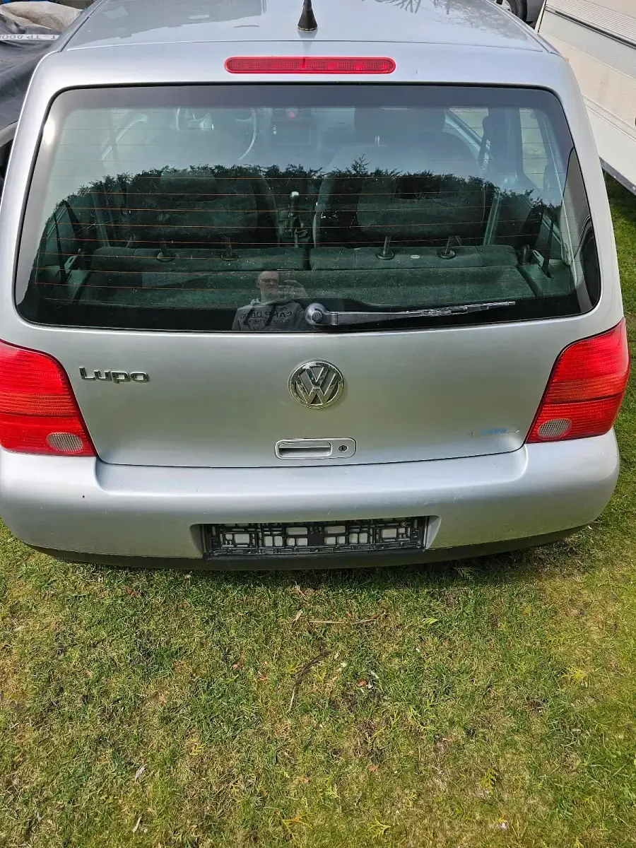Second-hand VW Lupo 50 CP (36 kW) 2004 Argintiu Hatchback