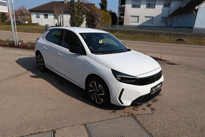 Gebraucht Opel Corsa 101 PS (74 kW) 2024 Weiß Kleinwagen