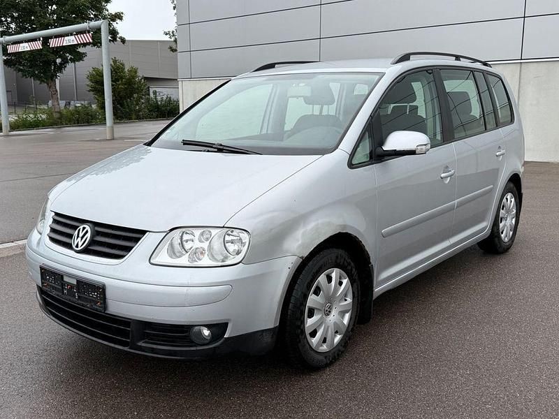 Silber Gebraucht 2006 VW Touran Trendline Van / Kleinbus | 1.499 € (Superpreis) - Bild 1/4