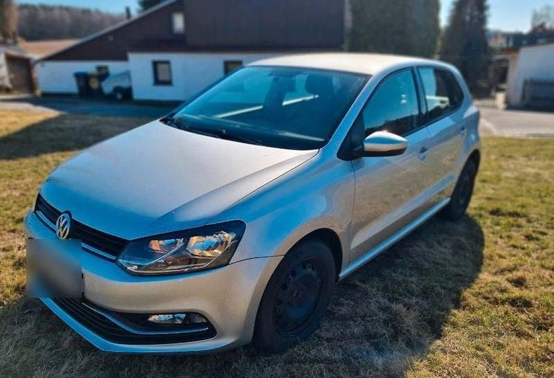 Gebraucht VW Polo 90 PS (66 kW) 2014 Silber Kleinwagen