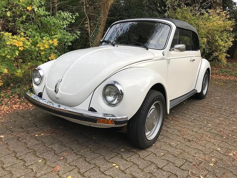 Weiß Gebraucht 1978 VW Käfer Cabrio | 31.000 € - Bild 1/4