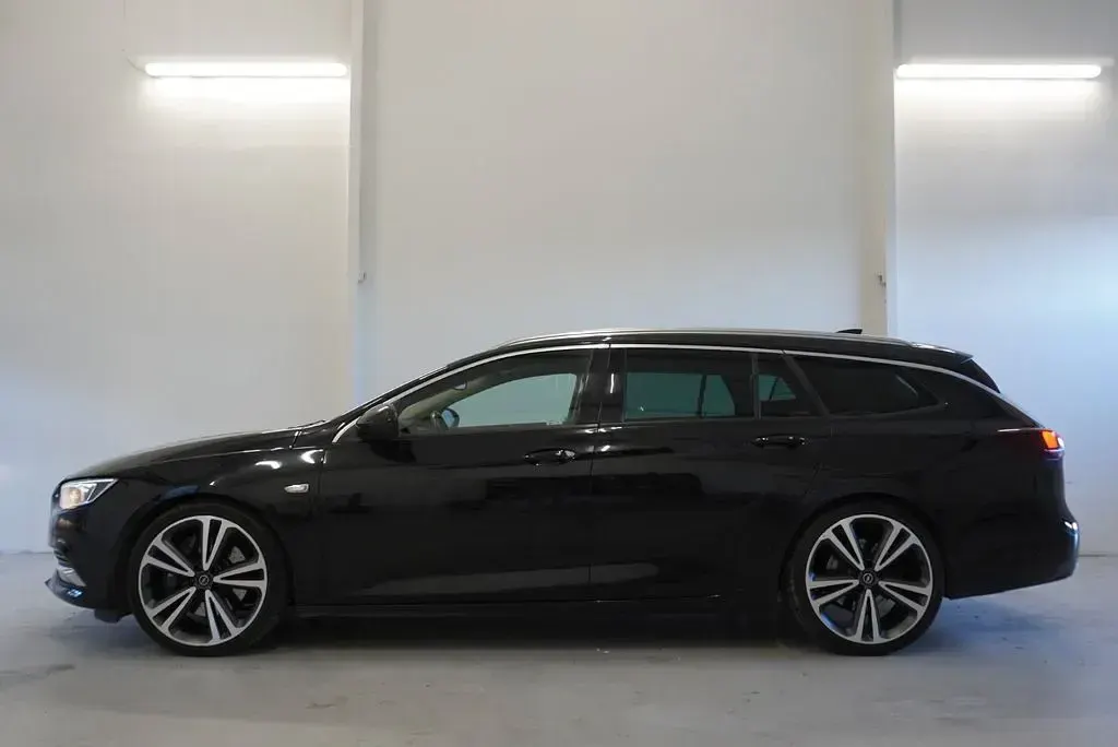 Gebraucht Opel Insignia 260 PS (191 kW) 2017 Schwarz Kombi