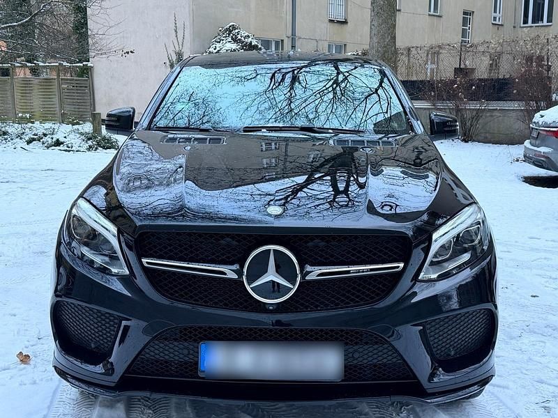 Schwarz Gebraucht 2017 Mercedes GLE43 AMG AMG Coupé | 32.800 € (Superpreis) - Bild 1/4