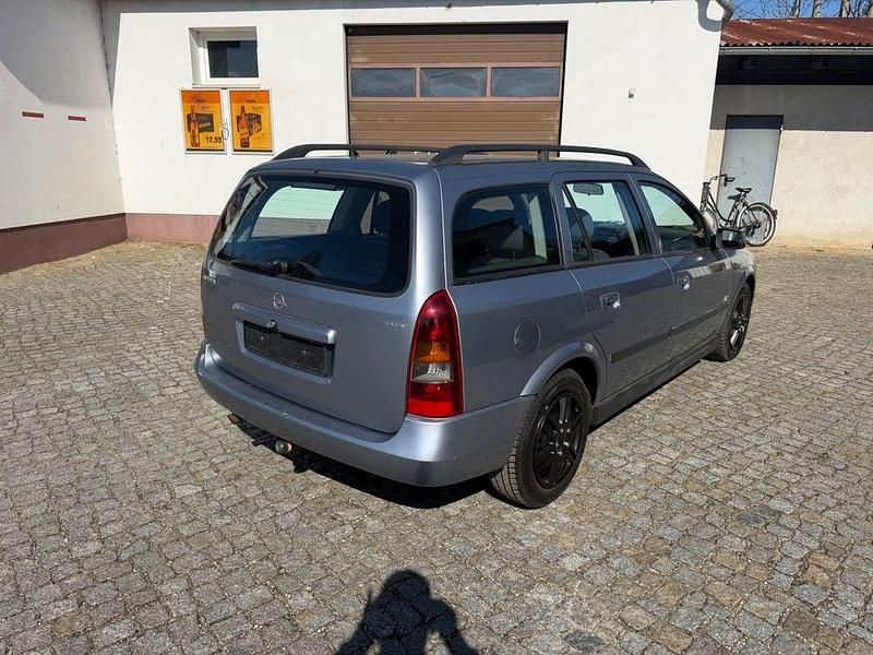 Gebraucht Opel Astra 125 PS (91 kW) 2003 Silber Limousine