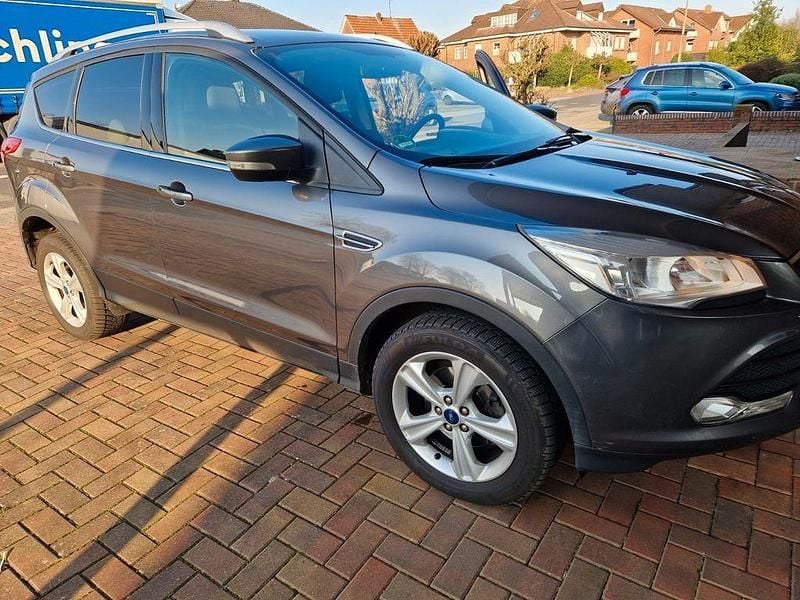 Gebraucht Ford Kuga Trend 150 PS (110 kW) 2013 Grau SUV