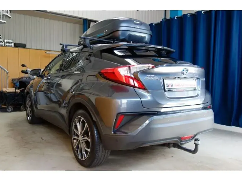 Gebraucht Toyota C-HR Team 98 PS (72 kW) 2018 Grey metallic SUV