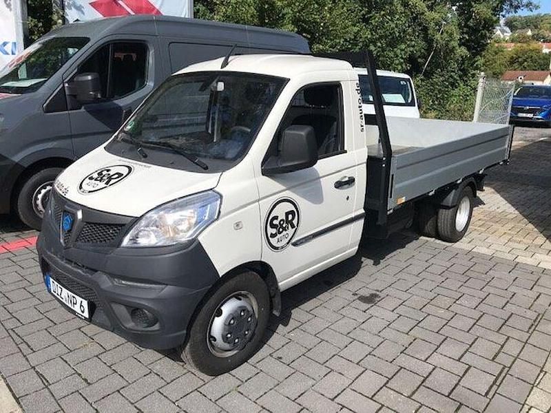 Gebraucht Piaggio Porter 78 PS (57 kW) 2025 Weiss