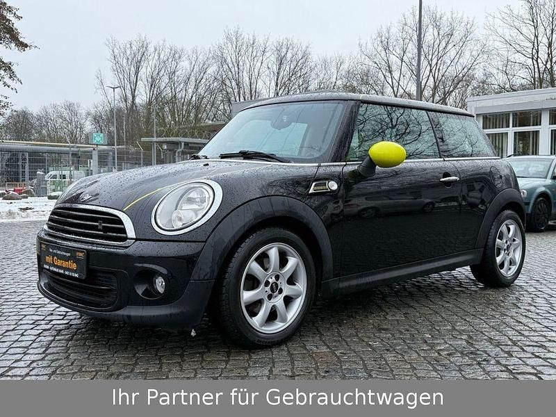 Gebraucht Mini Cooper 75 PS (55 kW) 2013 Schwarz Kleinwagen