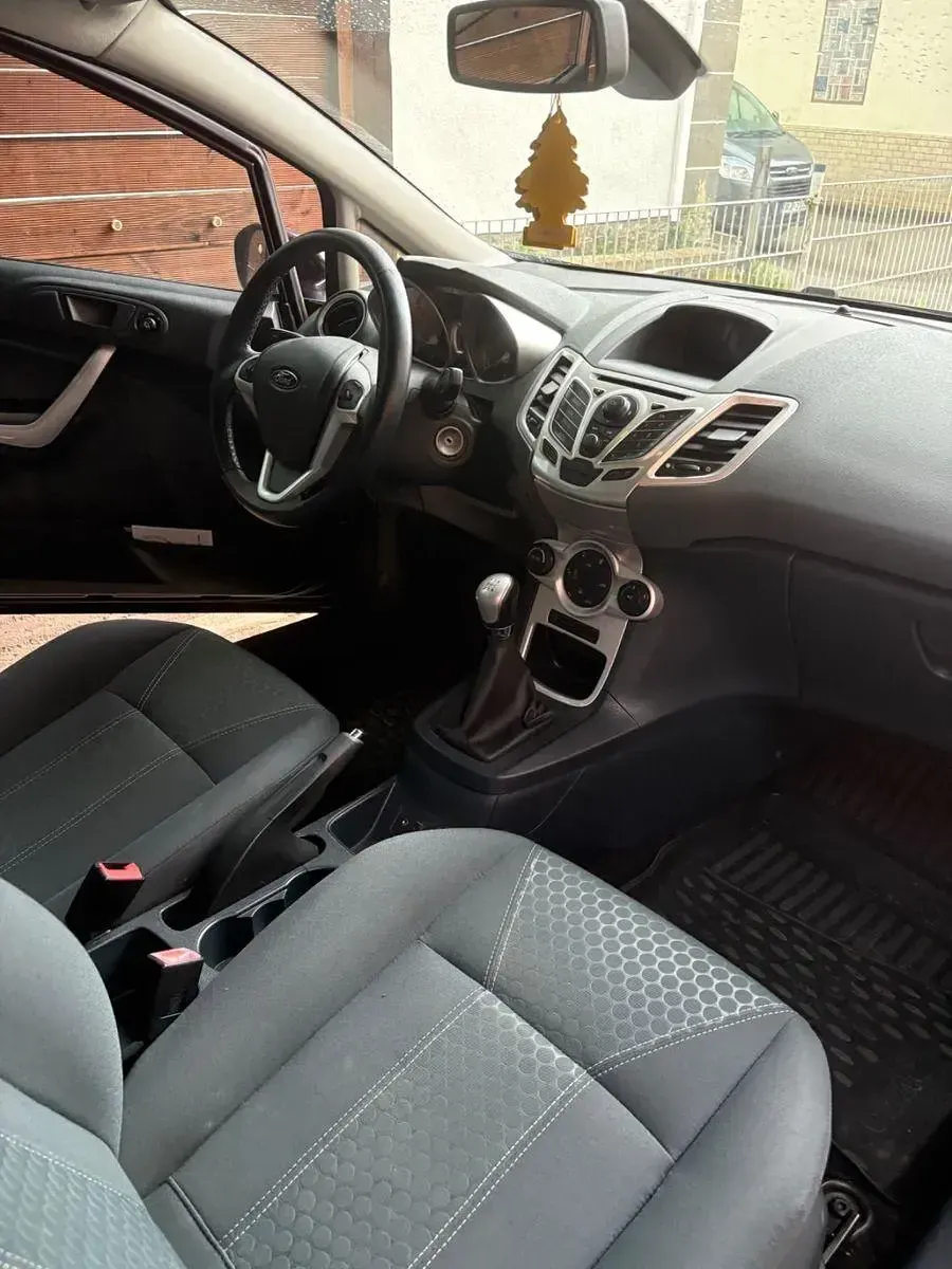 Gebraucht Ford Fiesta Titanium 97 PS (71 kW) 2009 Limousine