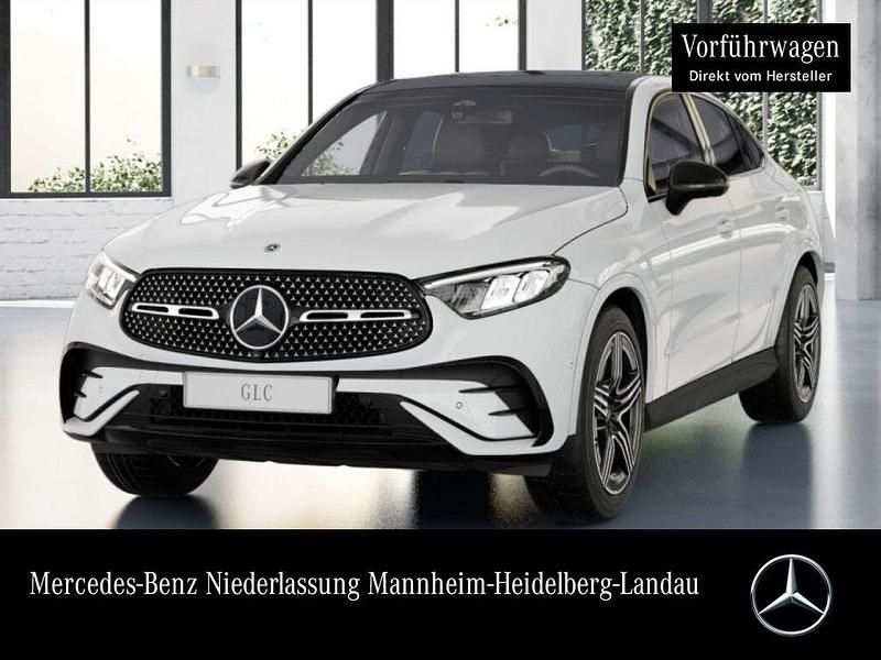 Weiß Gebraucht 2025 Mercedes GLC220 AMG Limousine | 64.950 € (Fairer Preis) - Bild 1/4