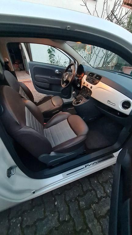 Gebraucht Fiat 500 Lounge 101 PS (74 kW) 2010 Beige Kleinwagen