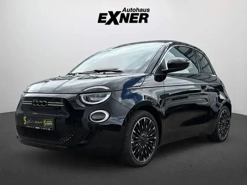Gebraucht Fiat 500e La Prima 86 kW (118 PS) 2022 Onyx schwarz Cabrio