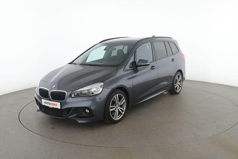Grau Gebraucht 2016 BMW 220 Gran Tourer M Sport Van / Kleinbus | 17.020 € (Guter Preis) - Bild 1/3