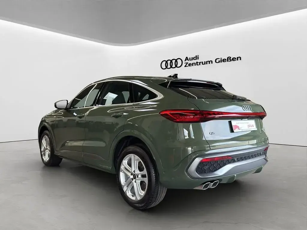 Gebraucht Audi Q5 Sportback S-Line 204 PS (150 kW) 2026 Grün SUV