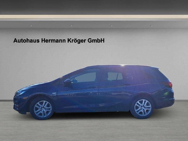 Gebraucht Opel Astra 122 PS (89 kW) 2019 Nautic blau Kombi