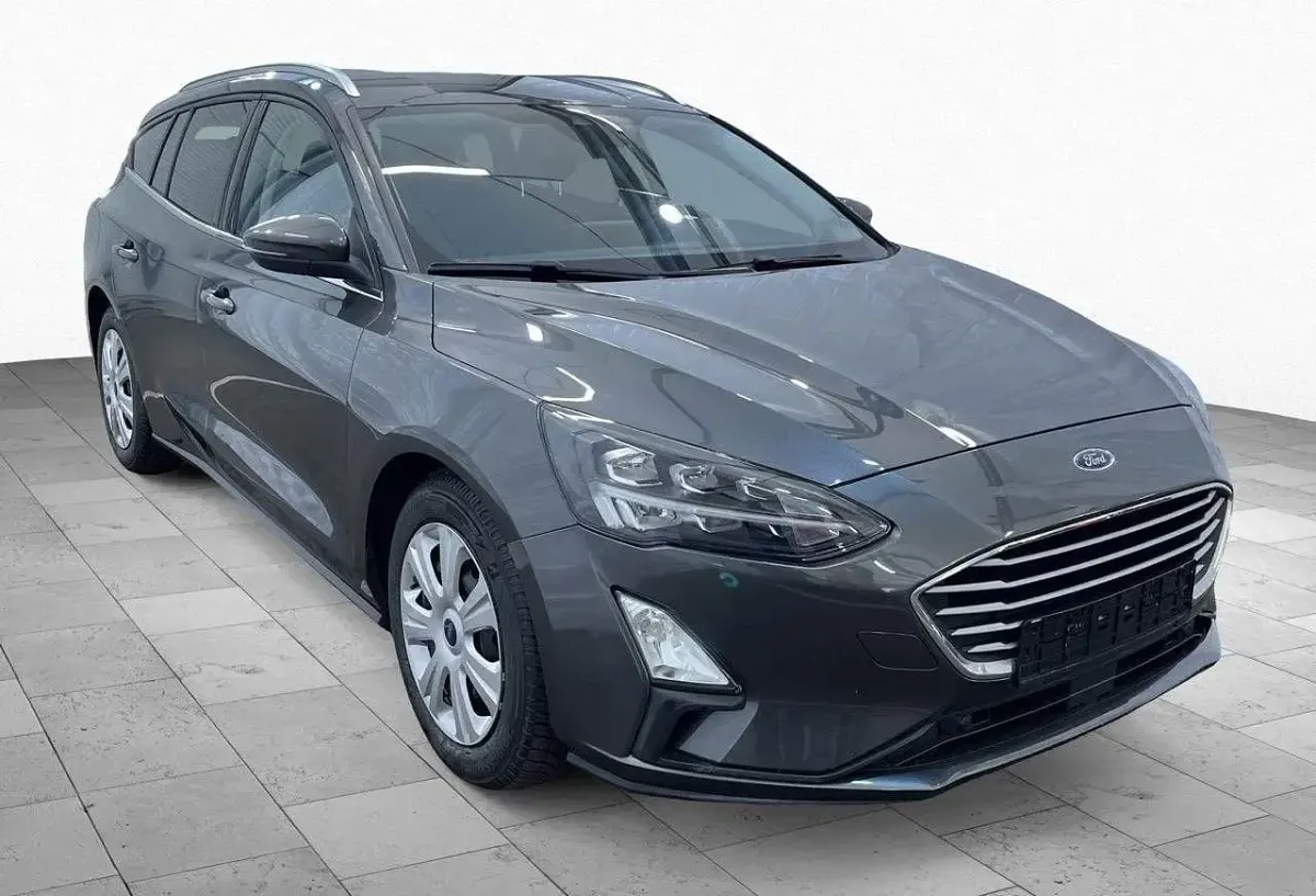 Gebraucht Ford Focus Cool & Connect 150 PS (110 kW) 2020 Grau (metallic) Kombi