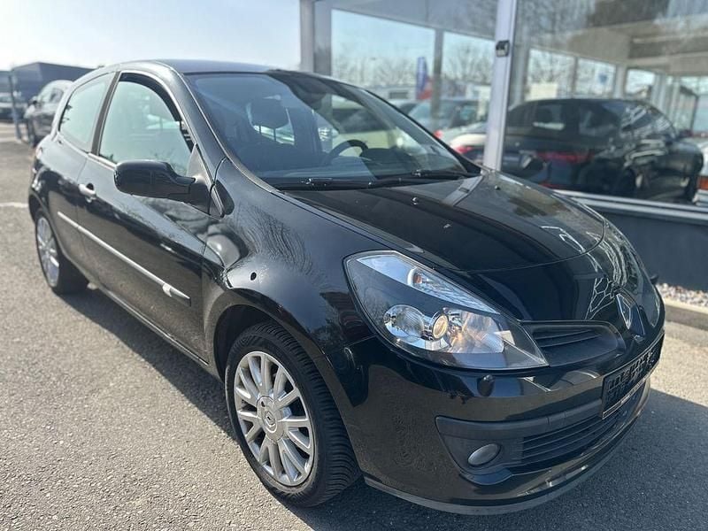 Gebraucht Renault Clio III 111 PS (81 kW) 2006 Schwarz Kleinwagen
