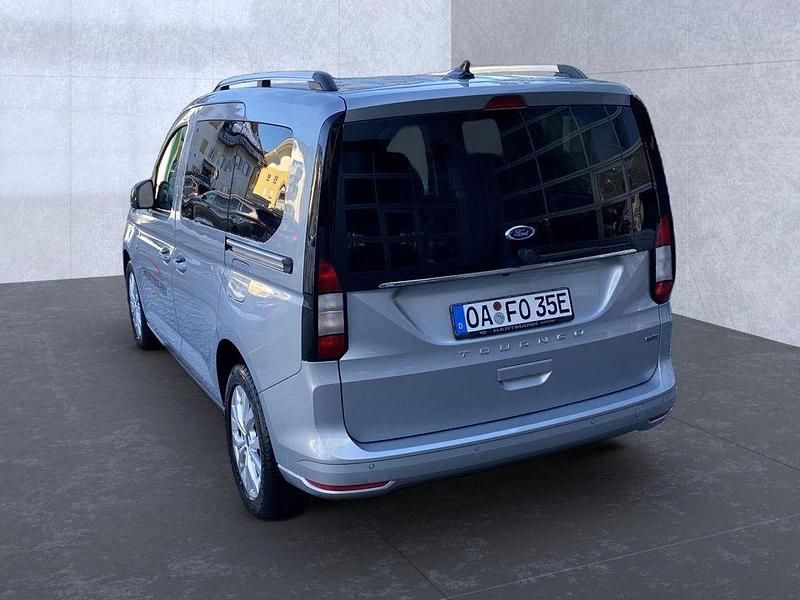 Gebraucht Ford Tourneo Titanium 150 PS (110 kW) 2025 Grau Van / Kleinbus