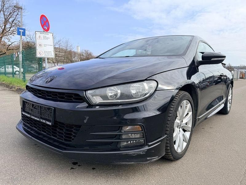 Gebraucht VW Scirocco Basis 125 PS (91 kW) 2014 Schwarz Coupé