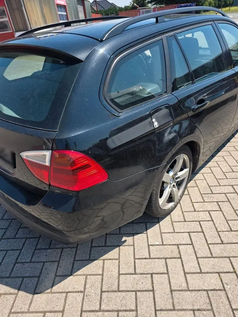 Gebraucht BMW 318 129 PS (94 kW) 2006 Kombi
