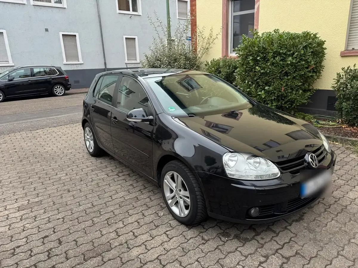 Gebraucht VW Golf V 80 PS (58 kW) 2007 Schwarz Limousine