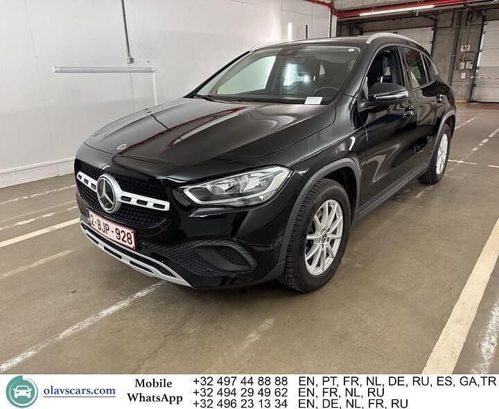 Schwarz Gebraucht 2021 Mercedes GLA180 SUV | 20.812 € (Superpreis) - Bild 1/4